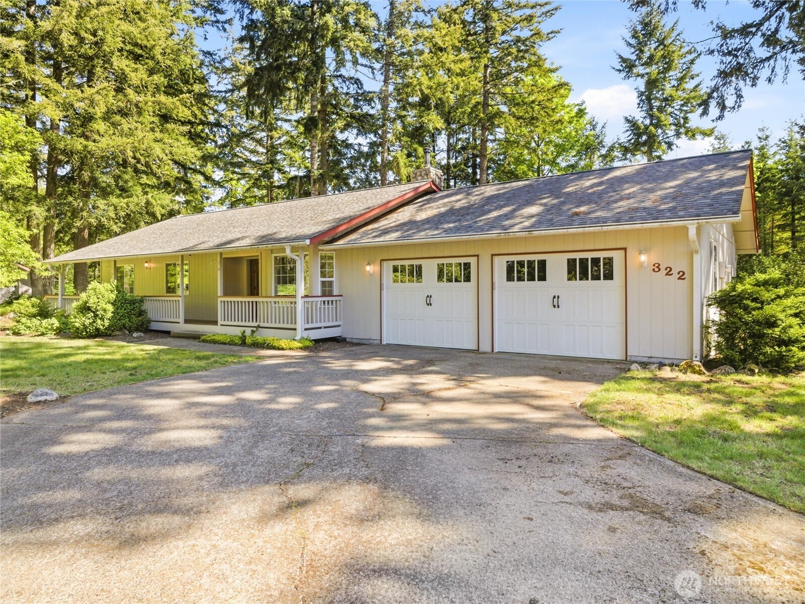 322 Country Estates Drive W, Rainier, WA 98576