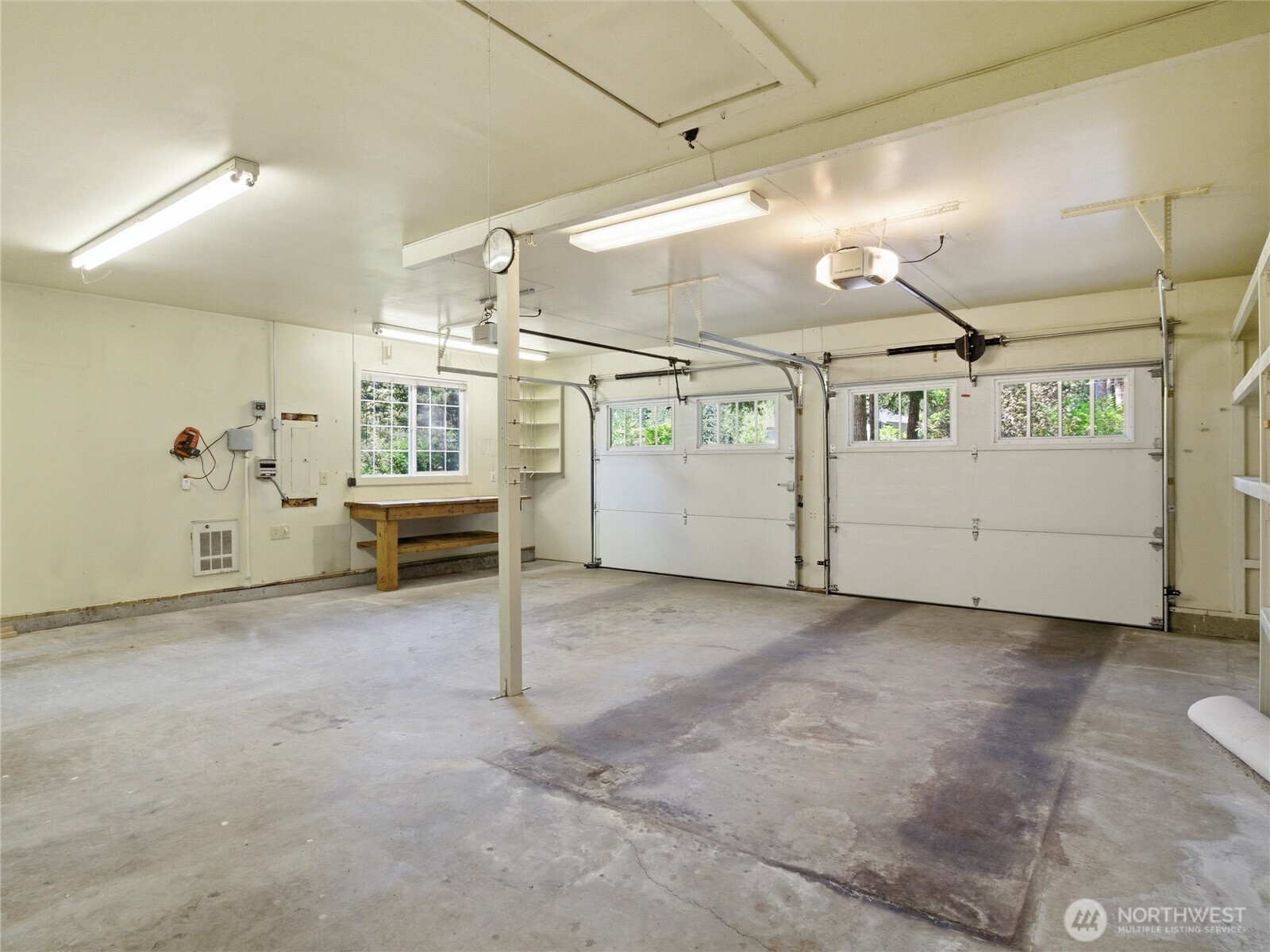 322 Country Estates Drive W, Rainier, WA 98576