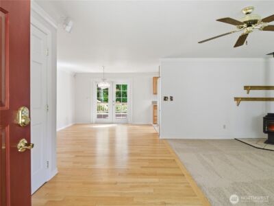 322 Country Estates Drive W, Rainier, WA 98576 - Photo 5