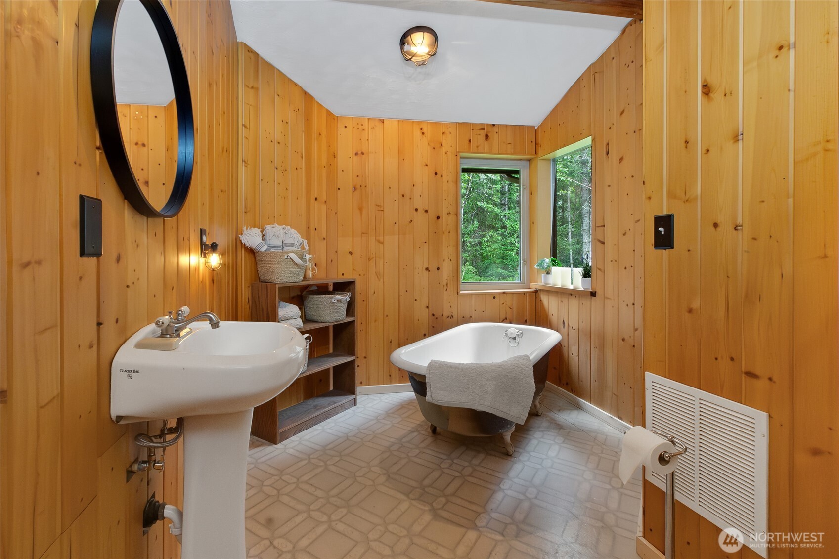 7229 Gallagher Cove Road NW, Olympia, WA 98502