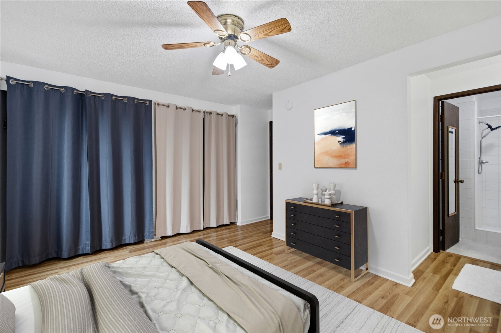 6955 Aegean Boulevard NE, Bremerton, WA 98311