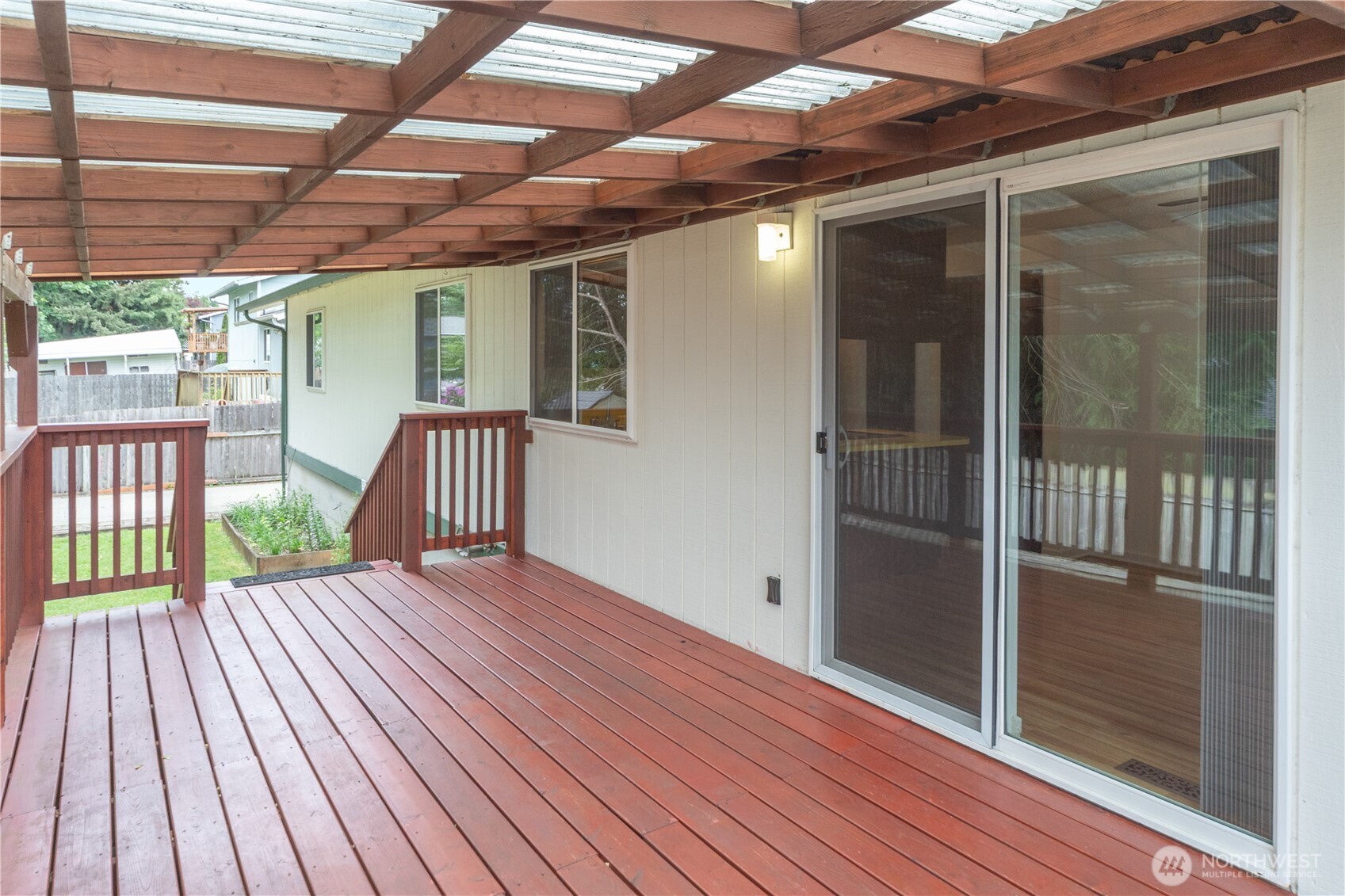 6955 Aegean Boulevard NE, Bremerton, WA 98311