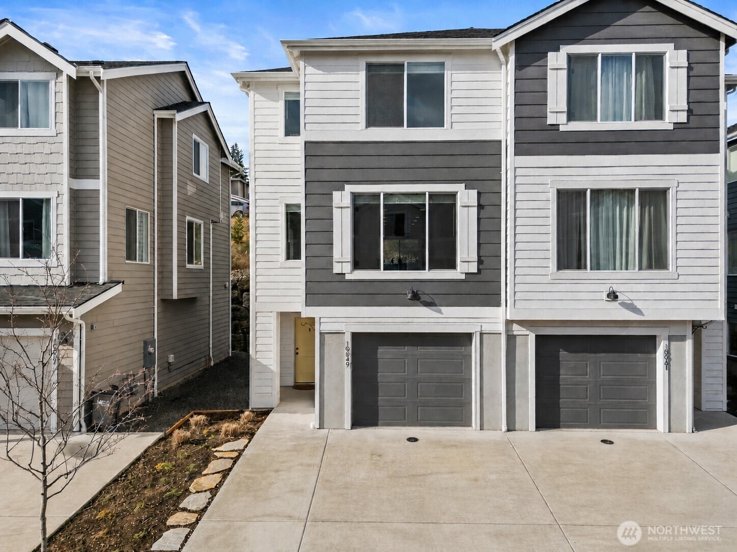 10049 Kings Landing Avenue NW, Bremerton, WA 98311