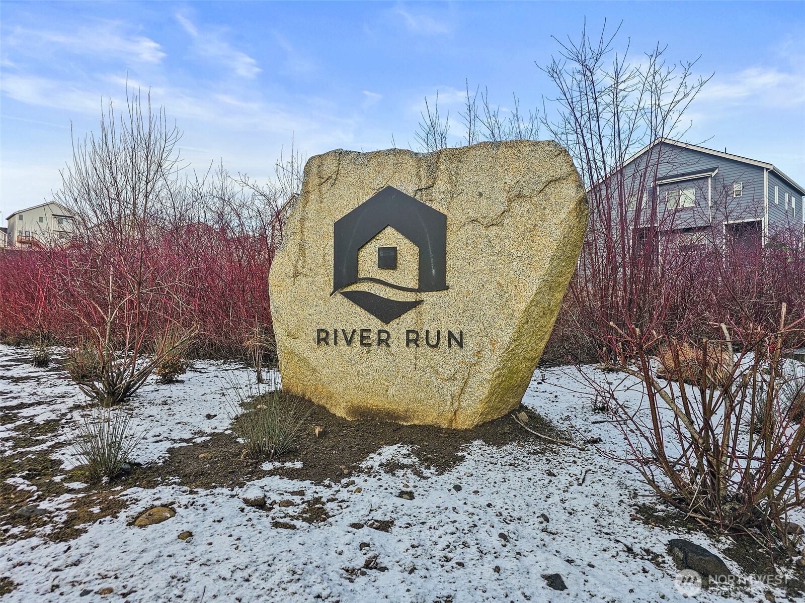 10049 Kings Landing Avenue NW, Bremerton, WA 98311