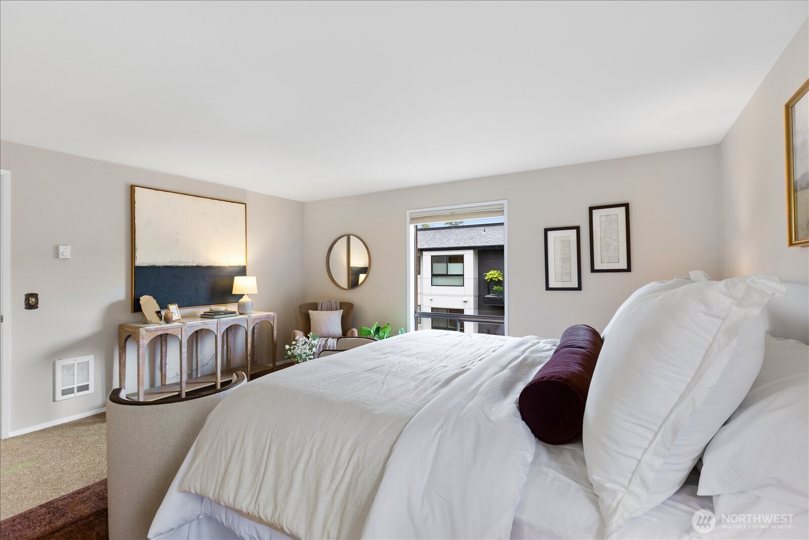 1005 5th Avenue S #301, Edmonds, WA 98020