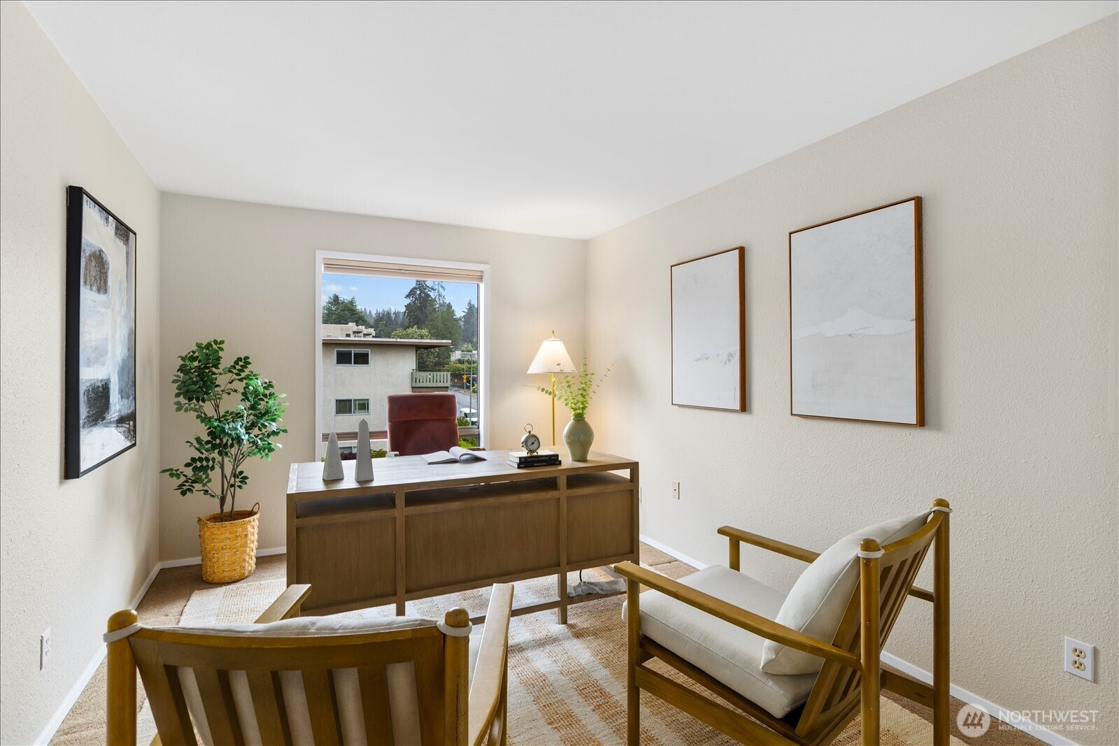 1005 5th Avenue S #301, Edmonds, WA 98020