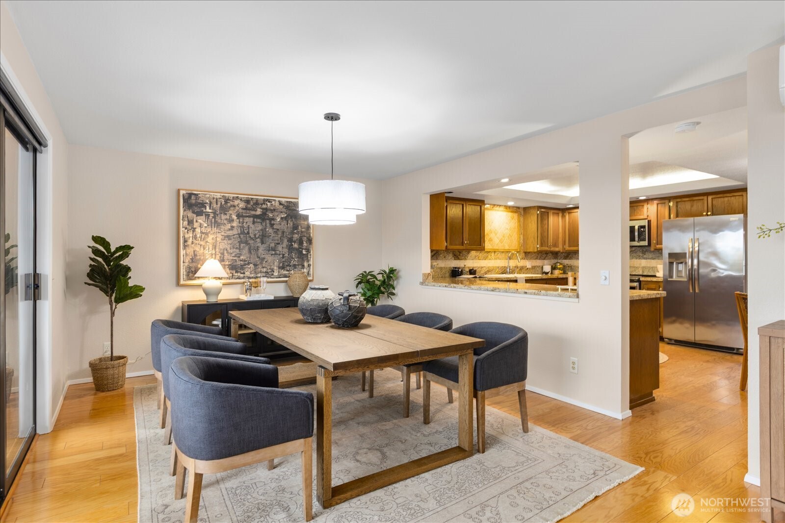 1005 5th Avenue S #301, Edmonds, WA 98020
