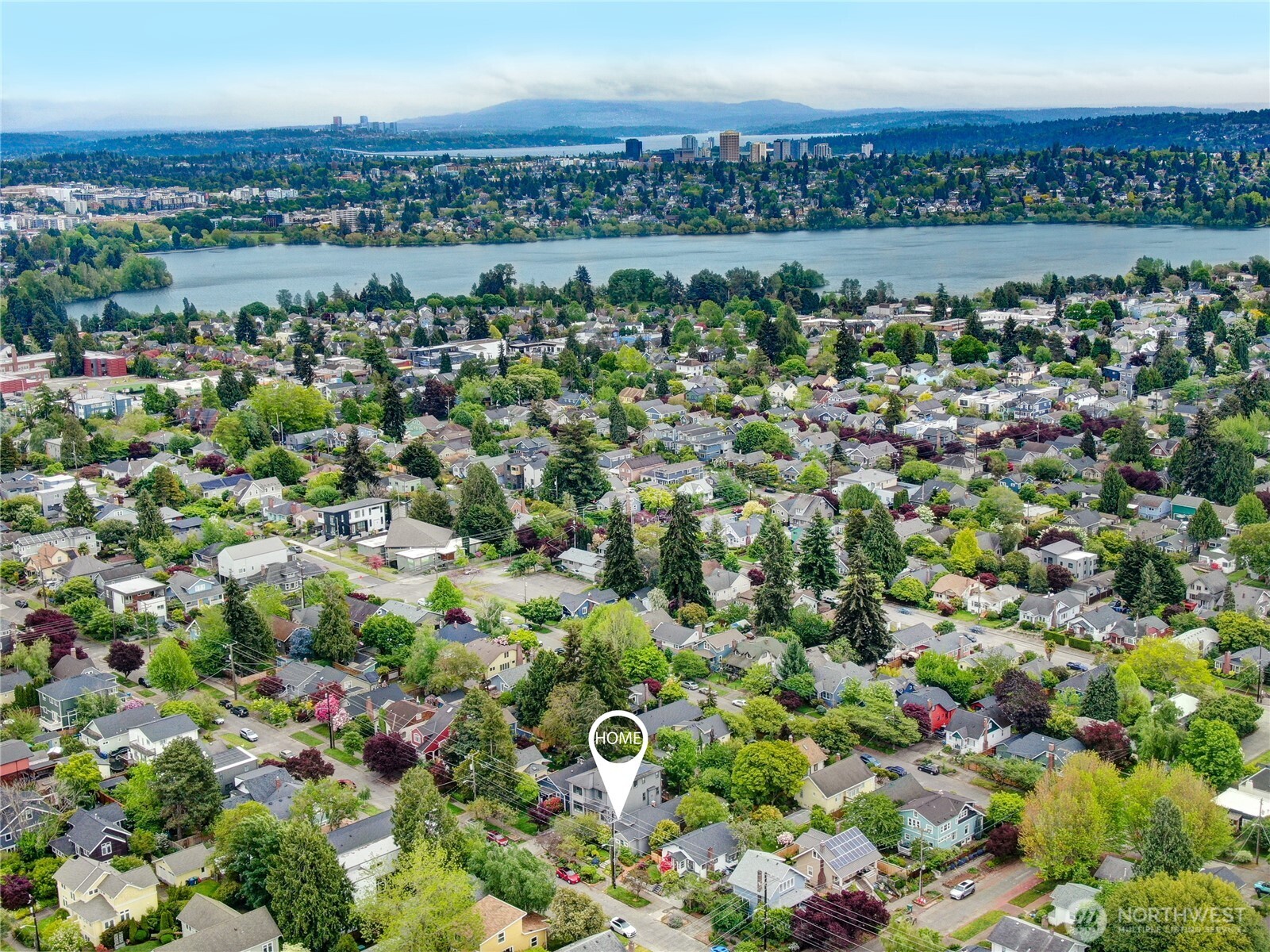 511 N 82nd Street , Seattle, WA 98103