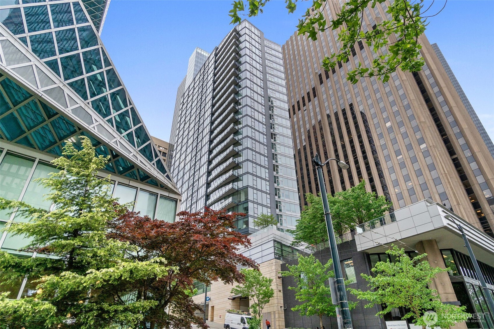 909 5th Avenue #1902, Seattle, WA 98104