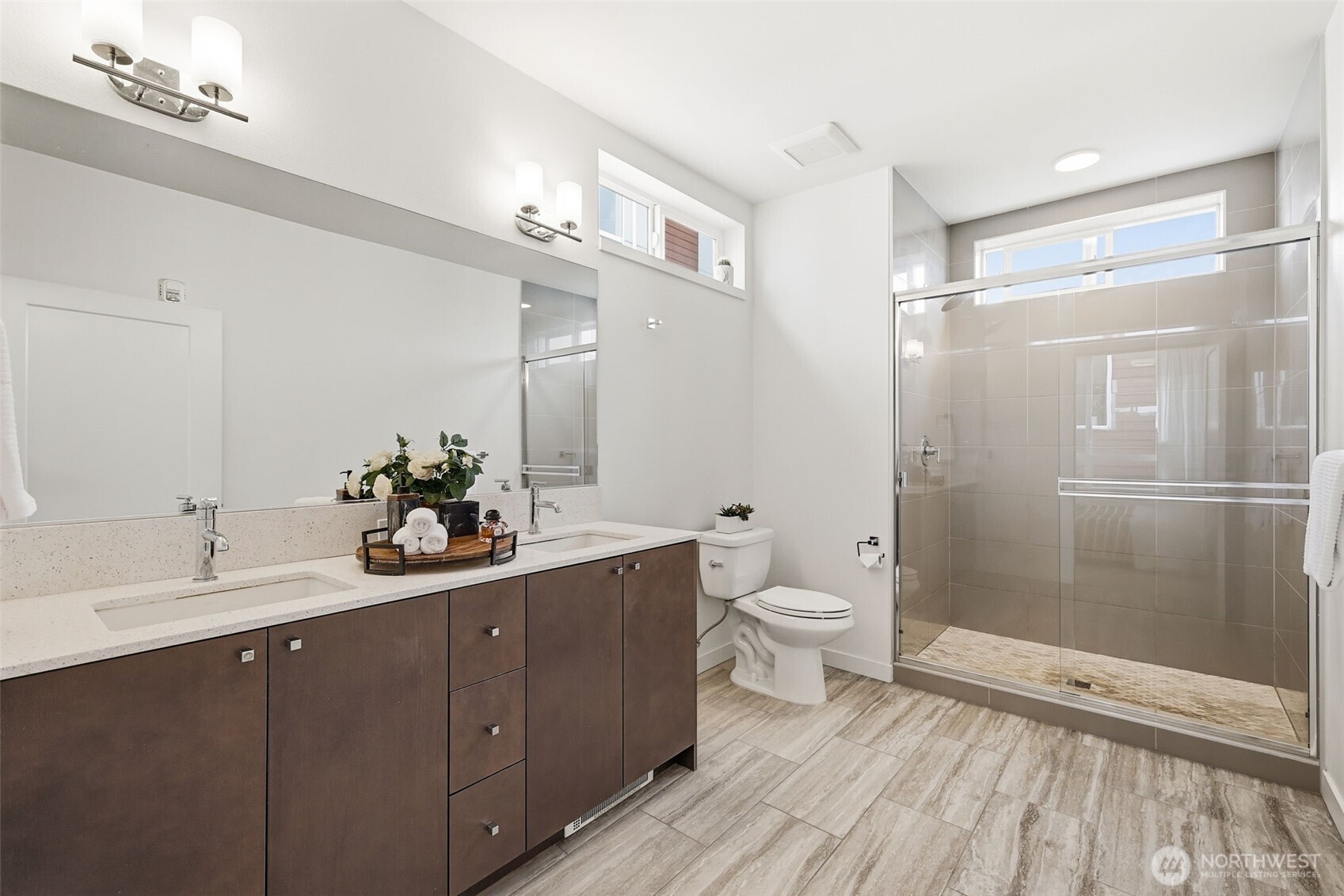 1498 NW 75th Street , Seattle, WA 98117