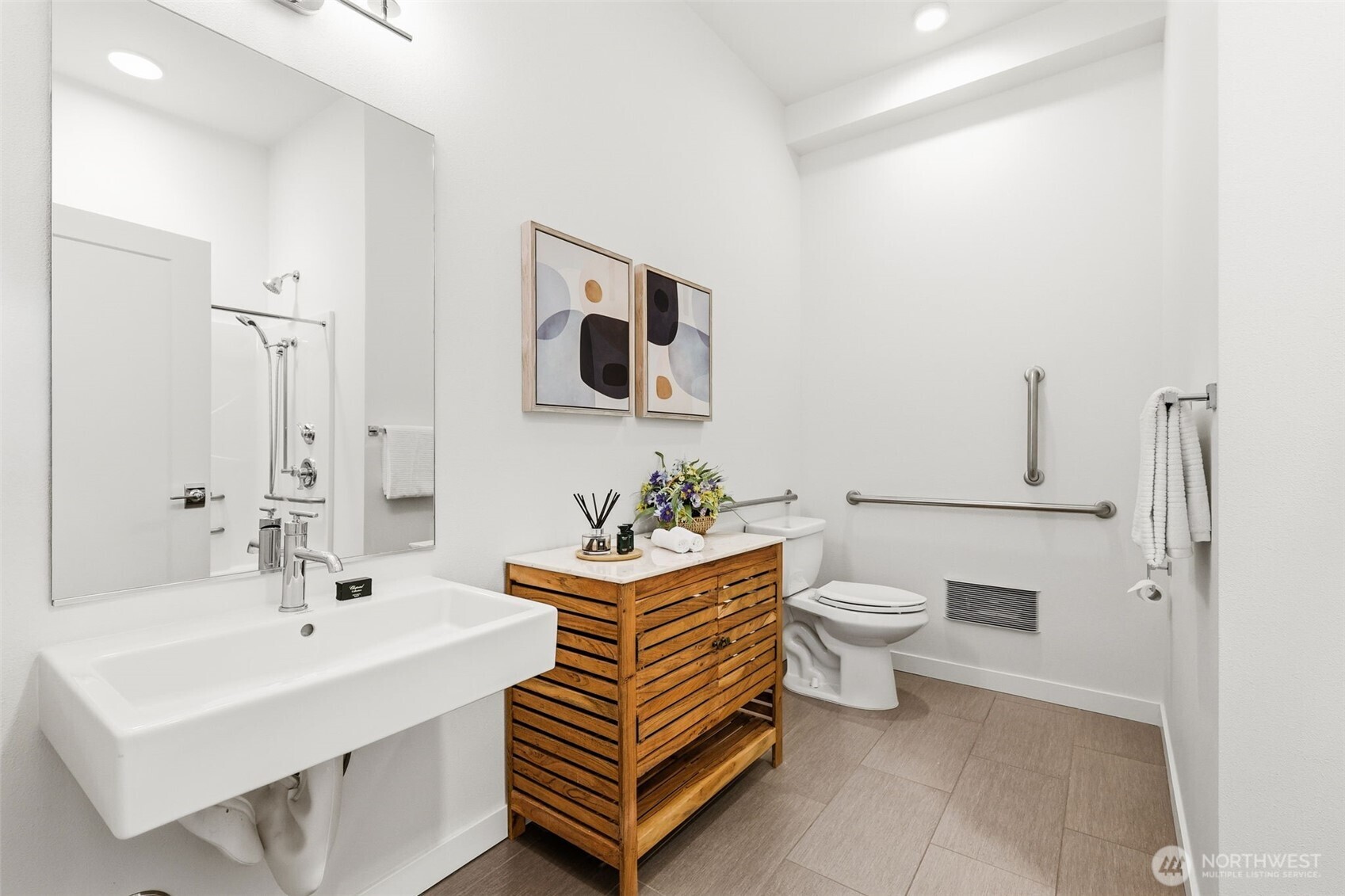 1498 NW 75th Street , Seattle, WA 98117