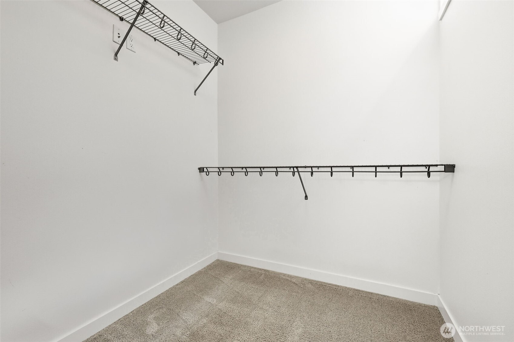 1498 NW 75th Street , Seattle, WA 98117