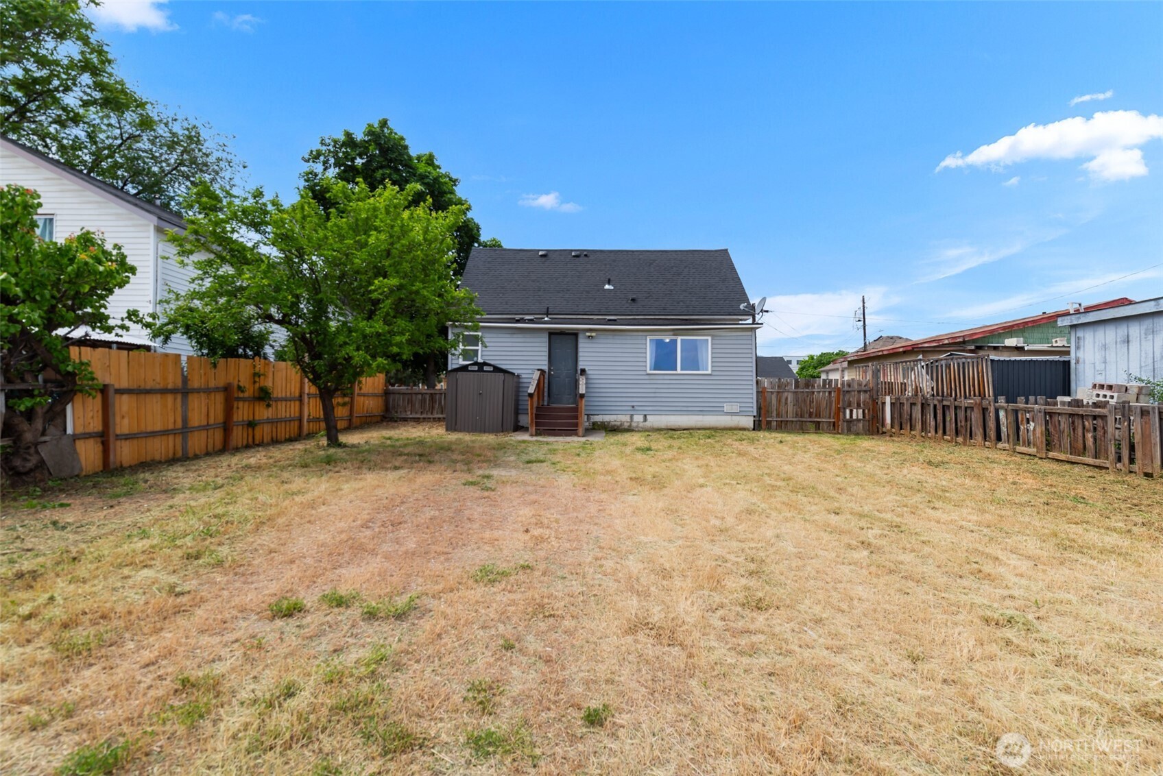 811 Cascade Street , Wenatchee, WA 98801
