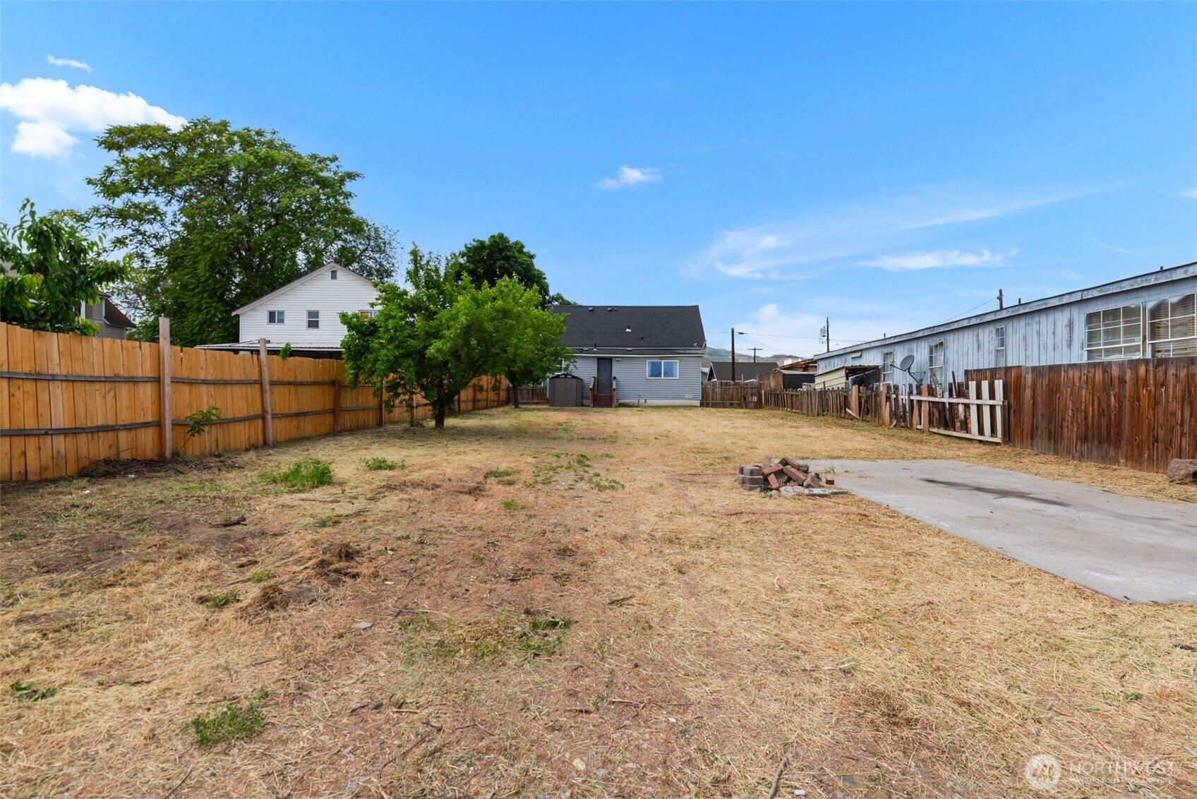 811 Cascade Street , Wenatchee, WA 98801