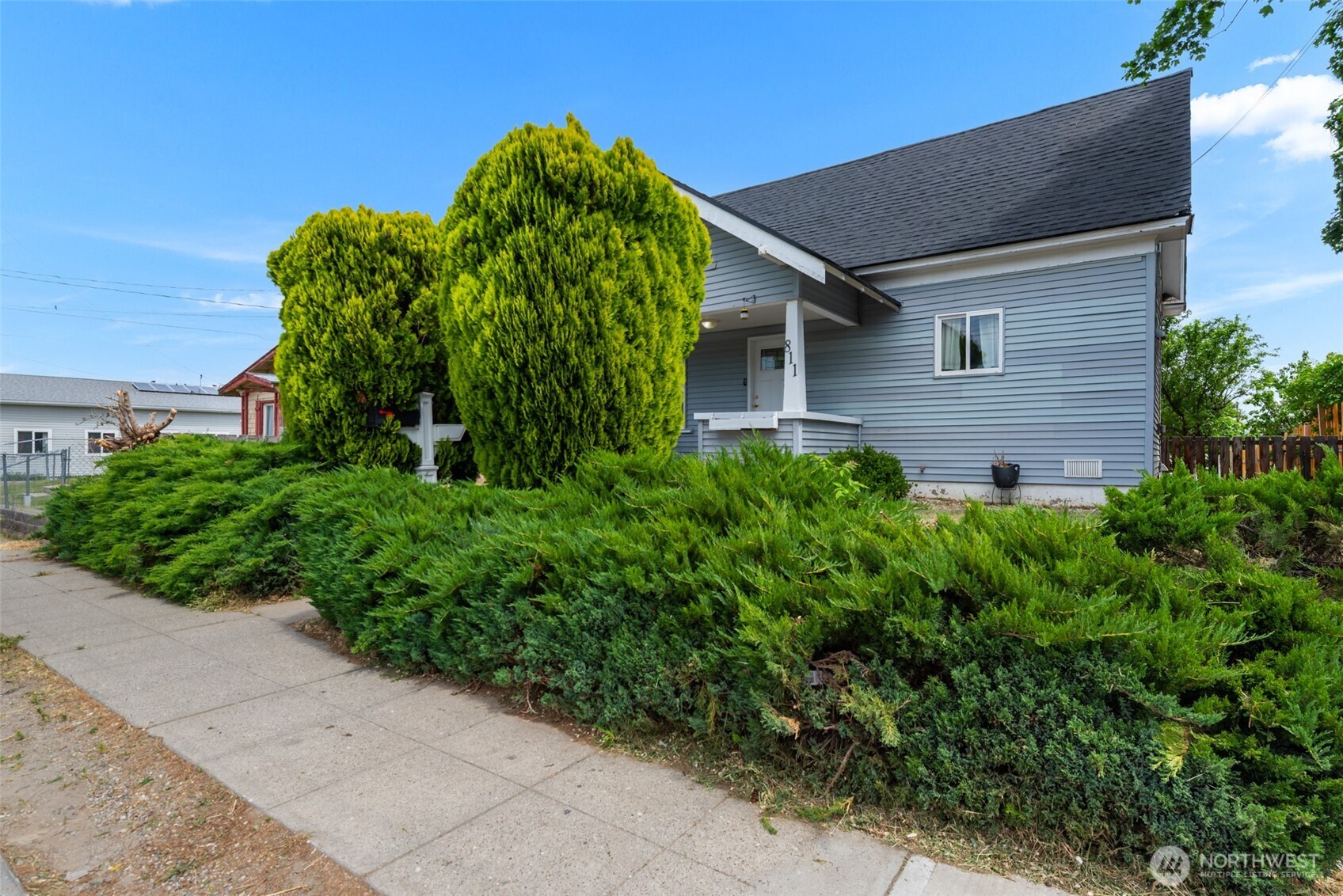 811 Cascade Street , Wenatchee, WA 98801