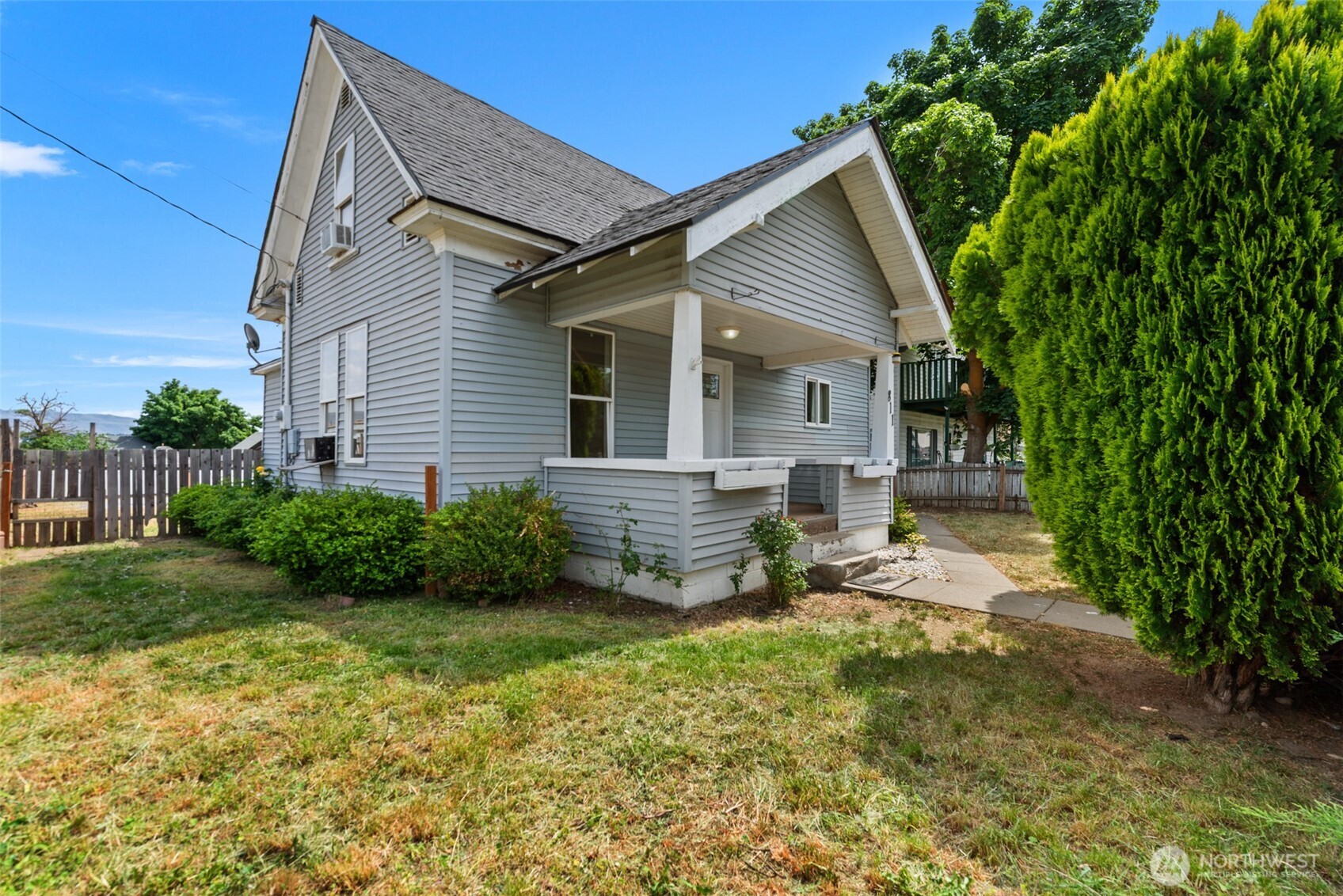 811 Cascade Street , Wenatchee, WA 98801