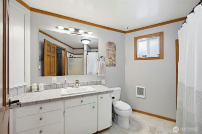 33915 Tanwax Court E, Eatonville, WA 98328 - Photo 13