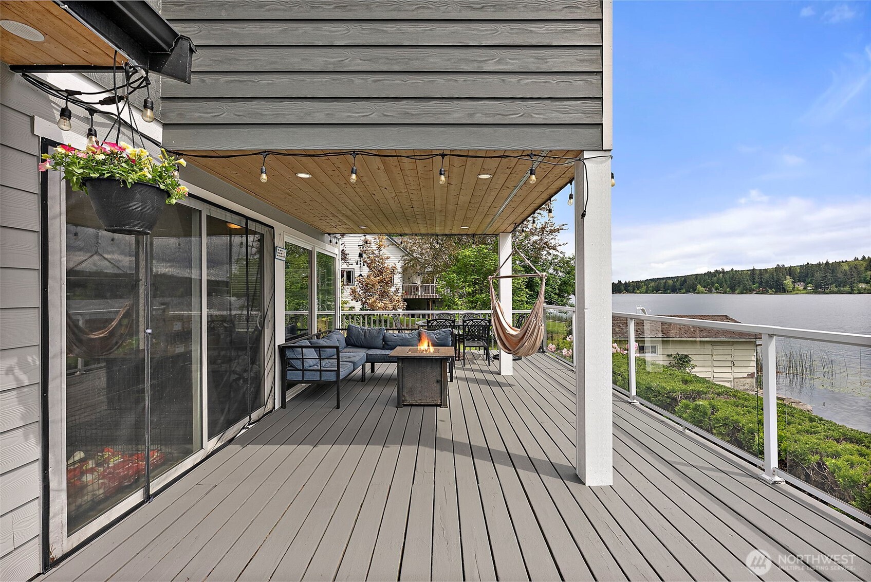 33915 Tanwax Court E, Eatonville, WA 98328