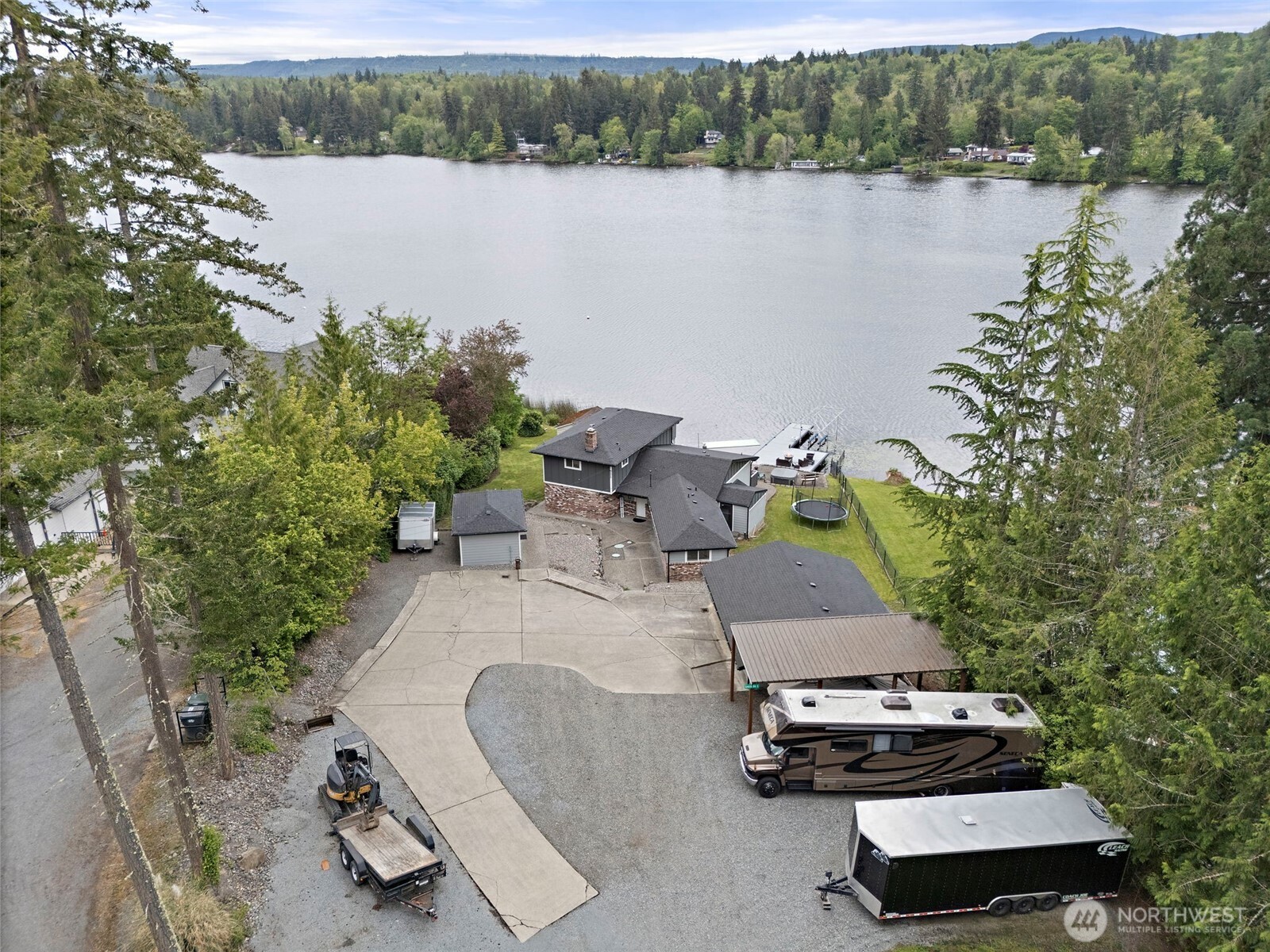 33915 Tanwax Court E, Eatonville, WA 98328