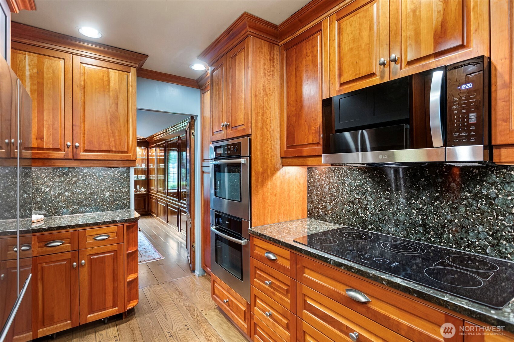 720 Belmont Avenue E #6, Seattle, WA 98102-5907