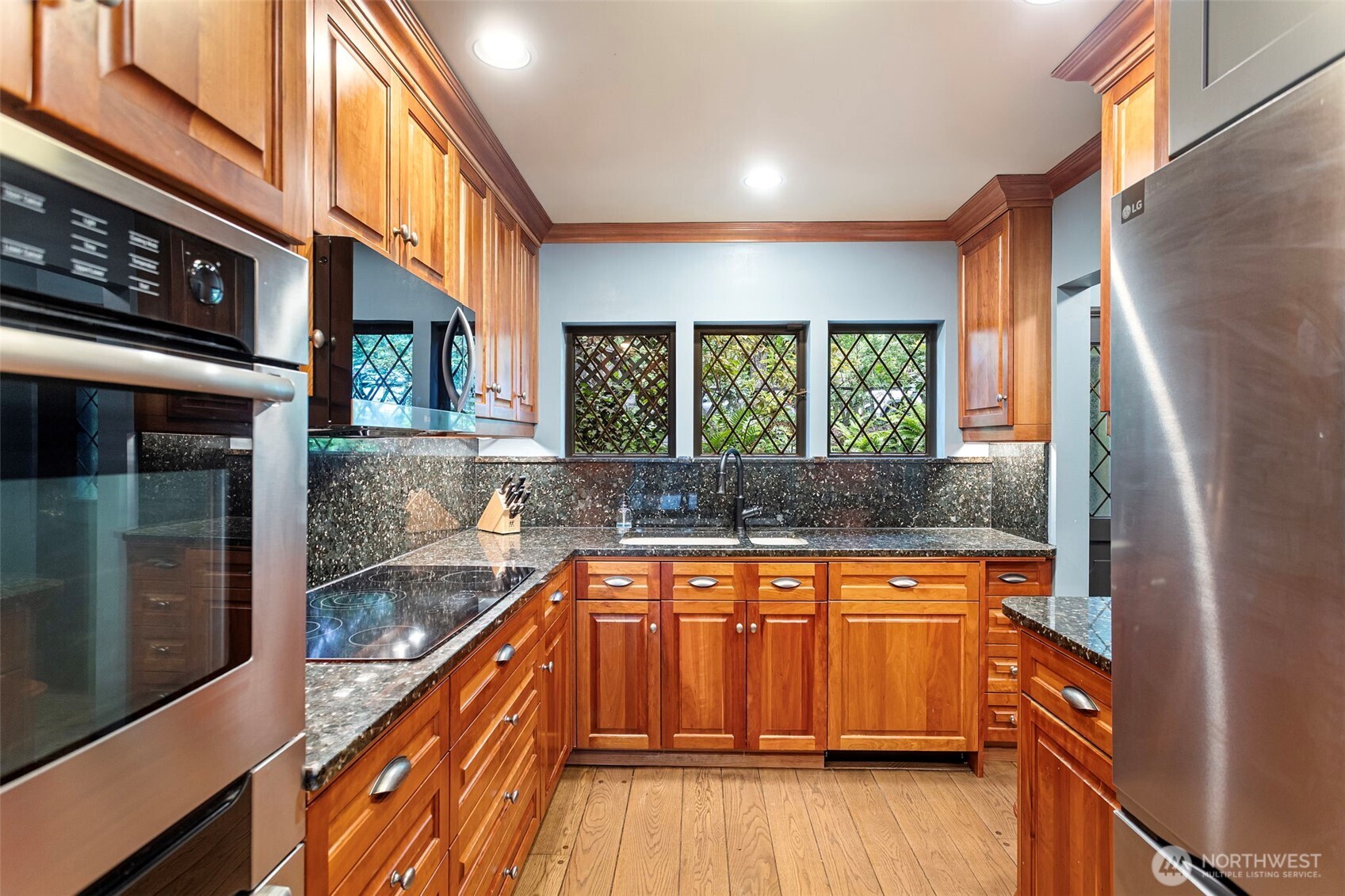 720 Belmont Avenue E #6, Seattle, WA 98102-5907