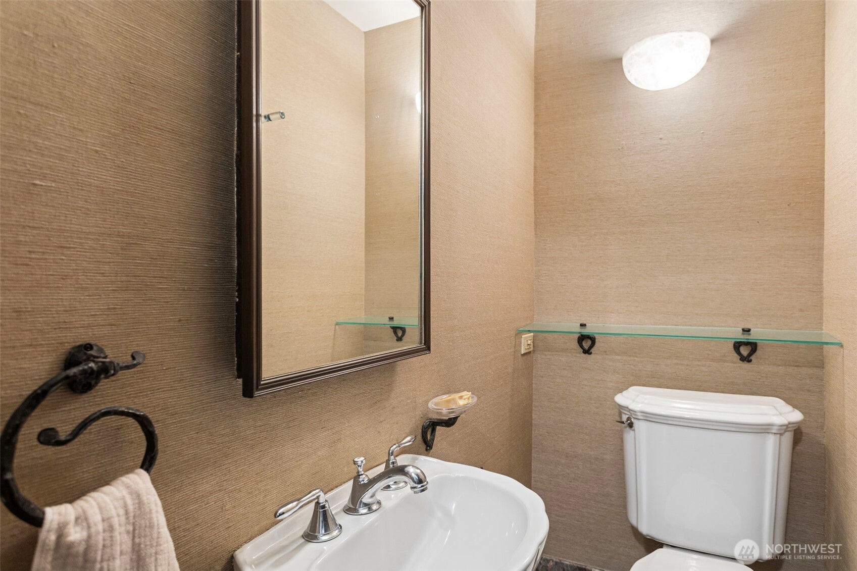 720 Belmont Avenue E #6, Seattle, WA 98102-5907