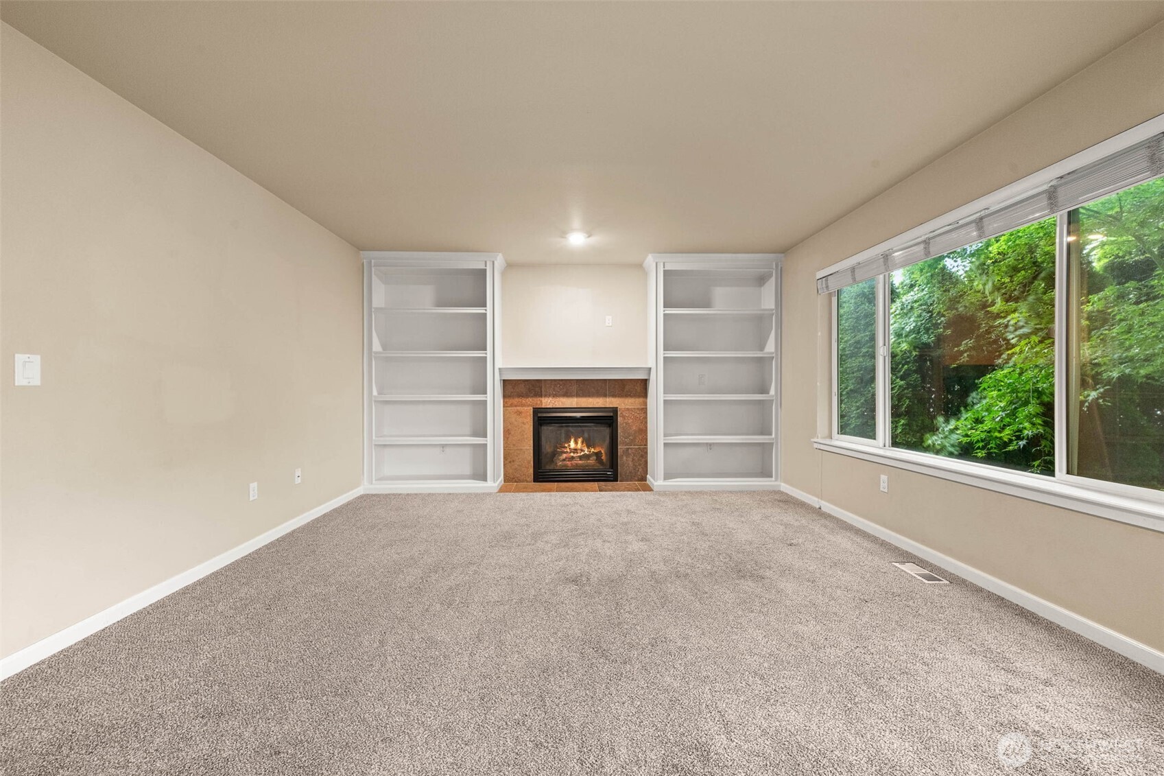 7076 Prism Street SE, Lacey, WA 98513
