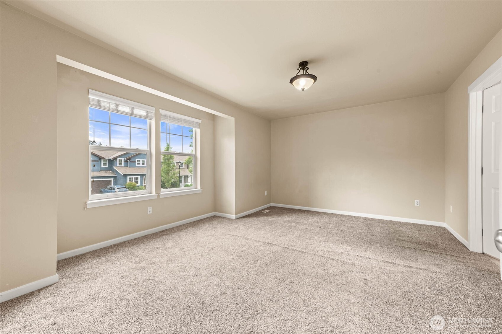 7076 Prism Street SE, Lacey, WA 98513