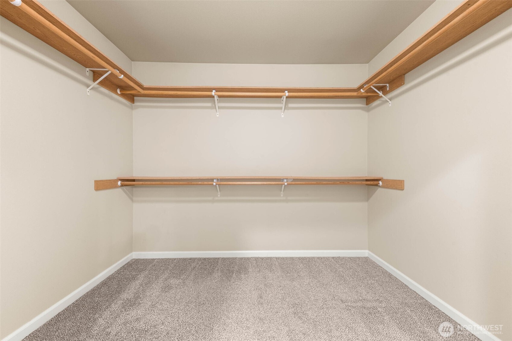 7076 Prism Street SE, Lacey, WA 98513