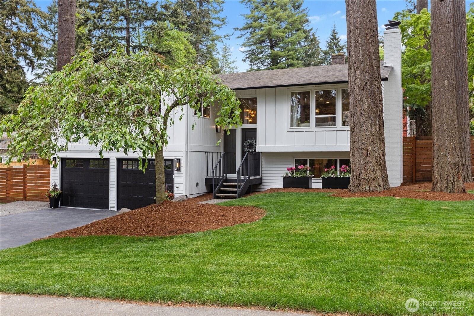 20111 80th Avenue W, Edmonds, WA 98026