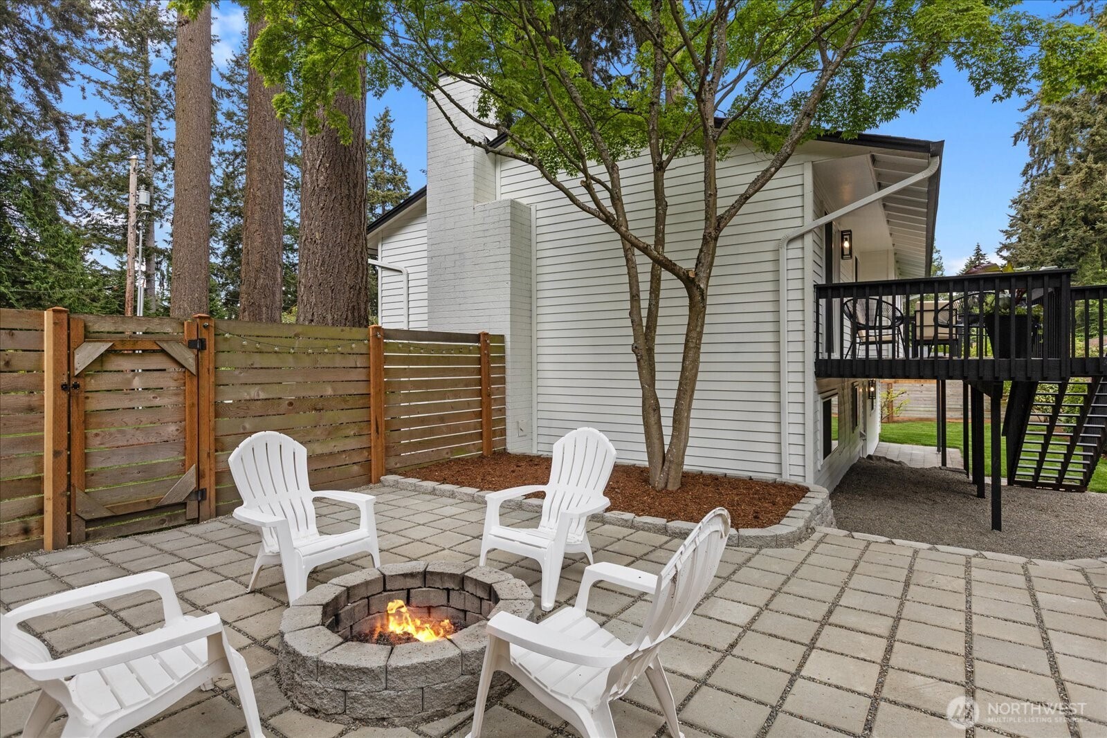 20111 80th Avenue W, Edmonds, WA 98026