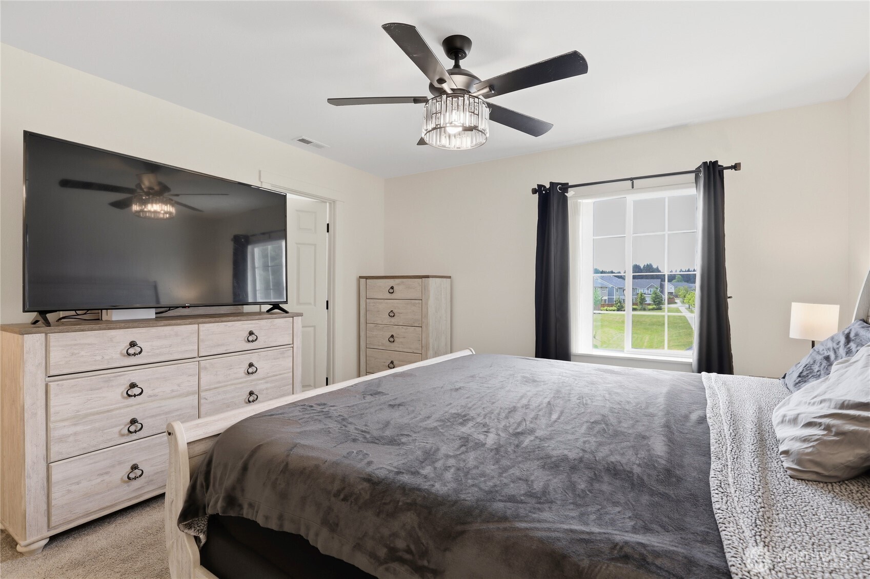 5449 50th Loop SE, Lacey, WA 98503