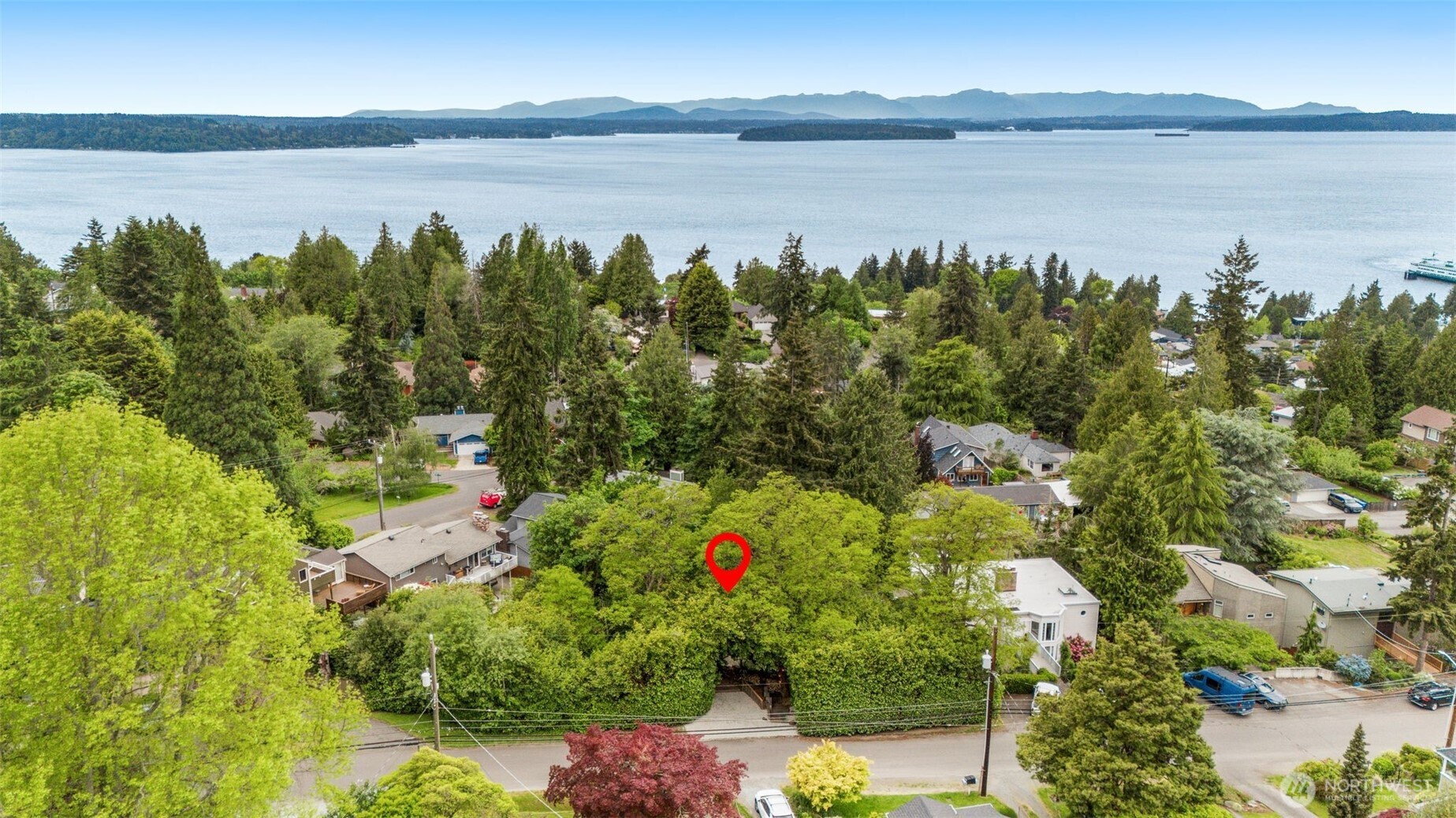9629 California Avenue SW, Seattle, WA 98136