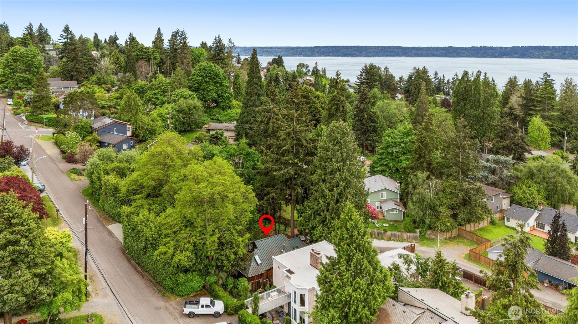 9629 California Avenue SW, Seattle, WA 98136