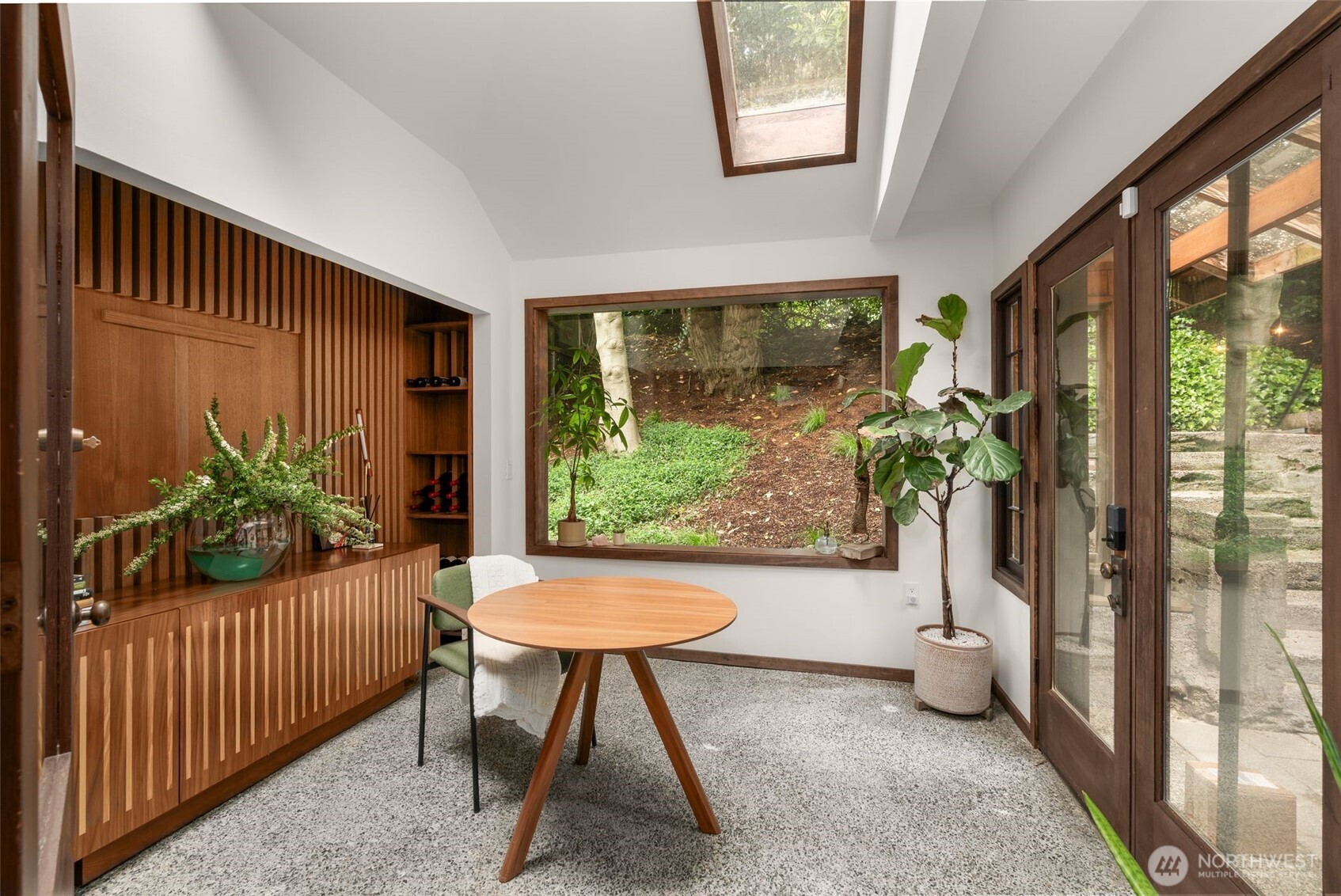 9629 California Avenue SW, Seattle, WA 98136