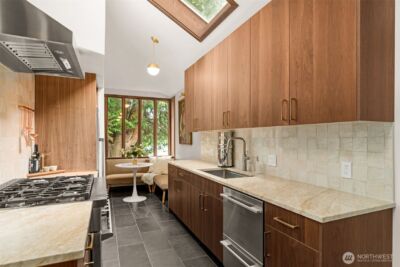 9629 California Avenue SW, Seattle, WA 98136 - Photo 9