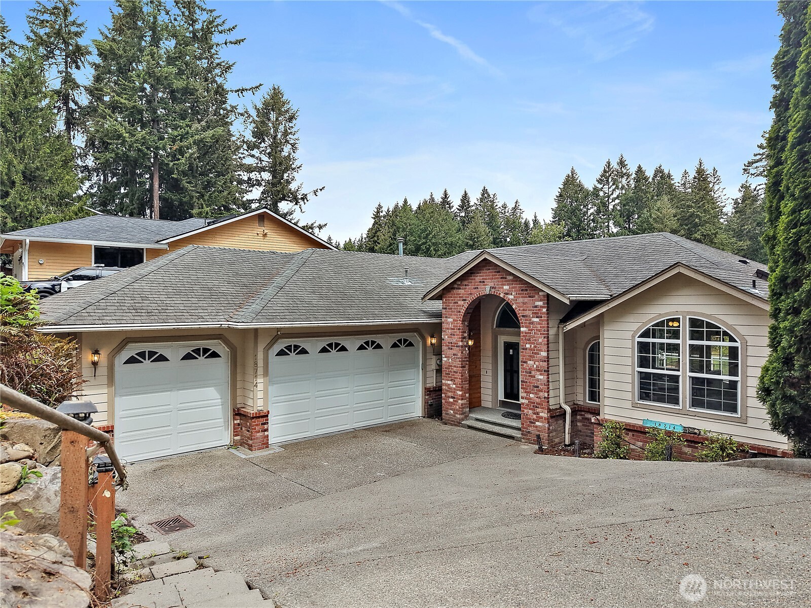 18714 McGhee Drive E, Bonney Lake, WA 98391