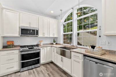 18714 McGhee Drive E, Bonney Lake, WA 98391 - Photo 6