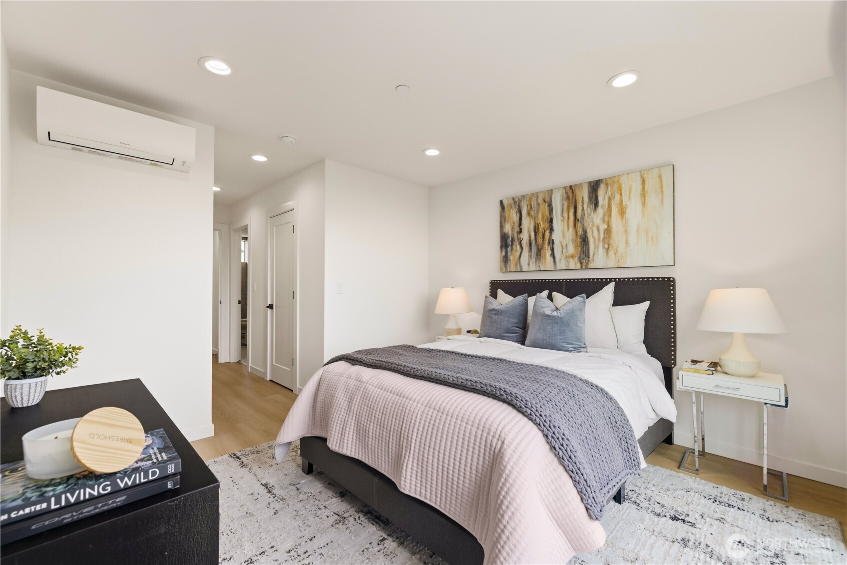 3817 C Fremont Avenue N, Seattle, WA 98103