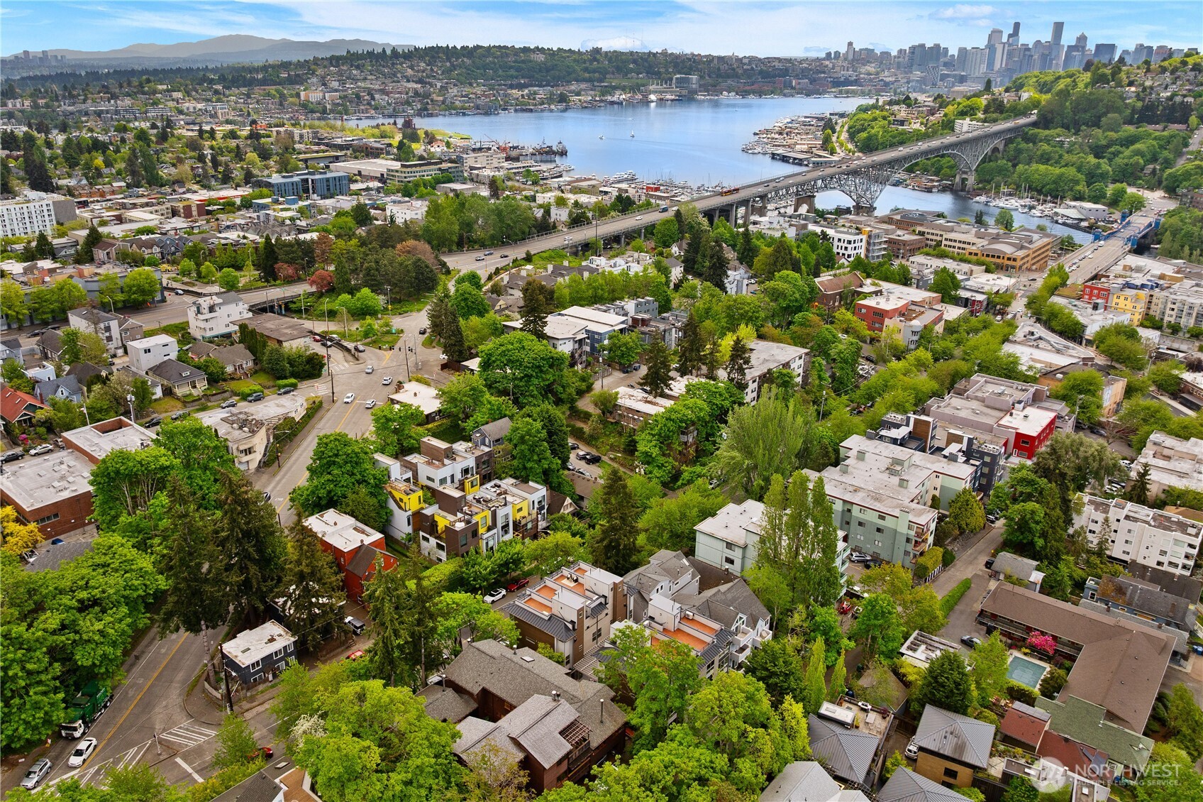 3817 C Fremont Avenue N, Seattle, WA 98103