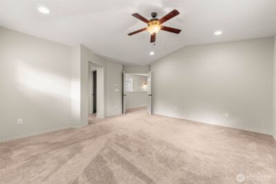 4200 Edgewater Boulevard NE, Lacey, WA 98516 - Photo 20