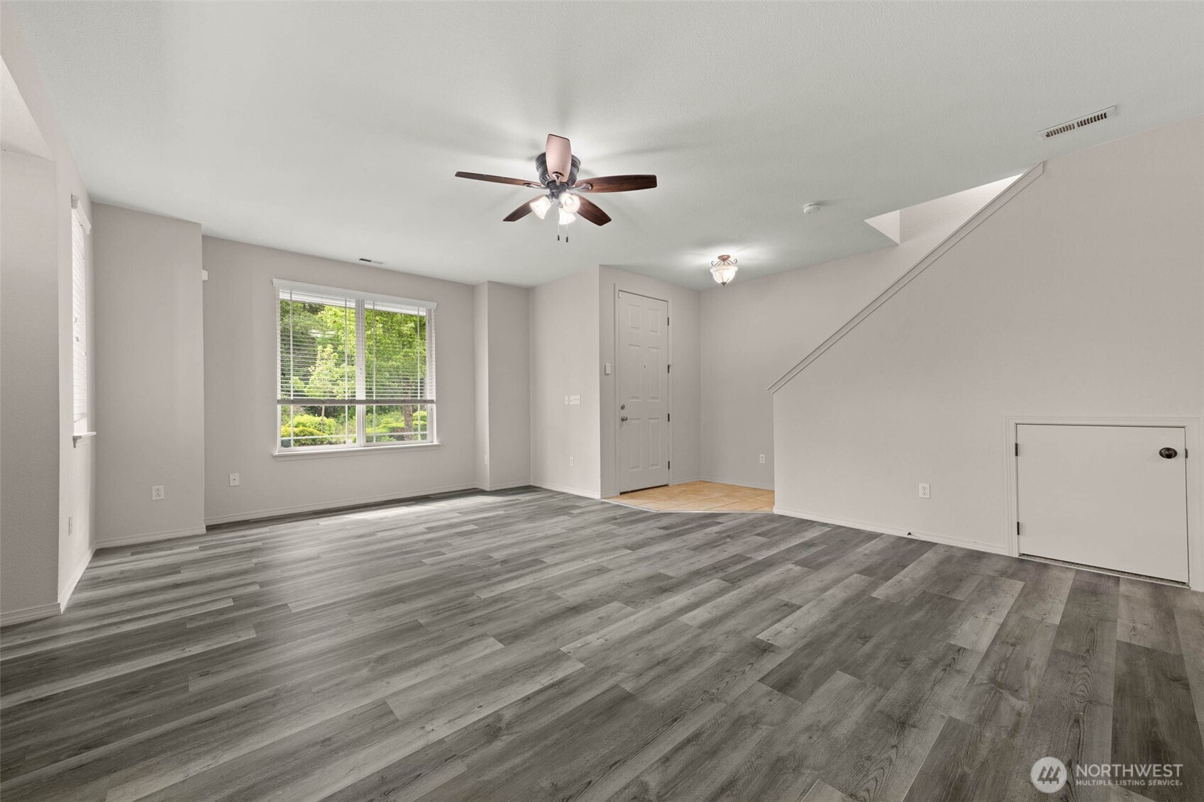 4200 Edgewater Boulevard NE, Lacey, WA 98516