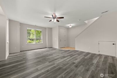 4200 Edgewater Boulevard NE, Lacey, WA 98516 - Photo 4