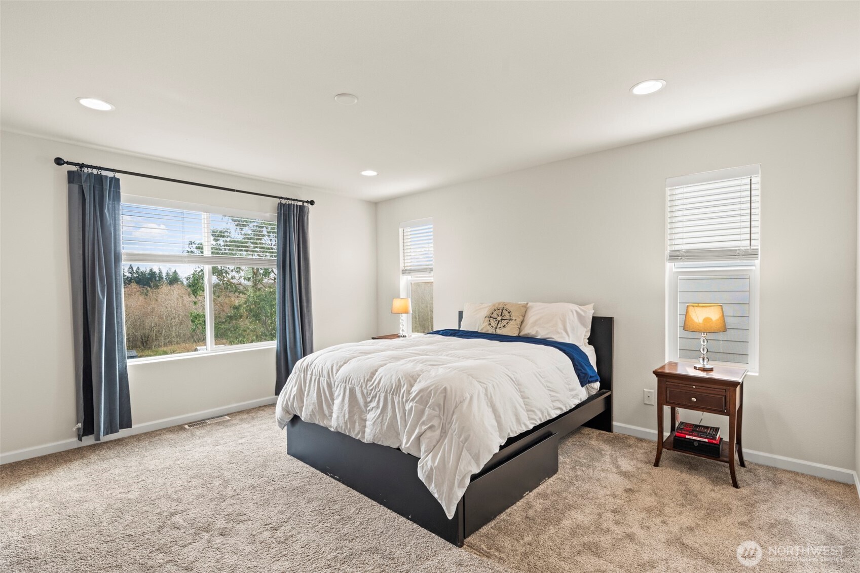10352 Chimes Place NW, Bremerton, WA 98311