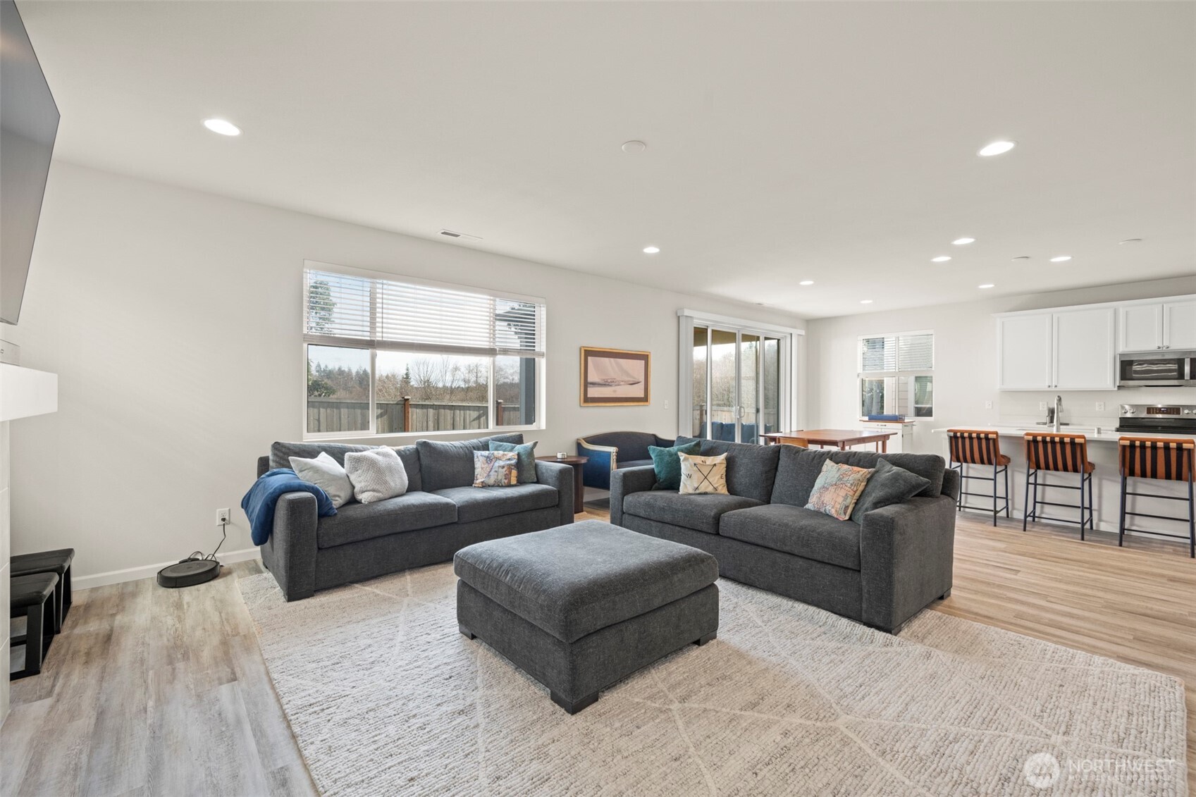 10352 Chimes Place NW, Bremerton, WA 98311