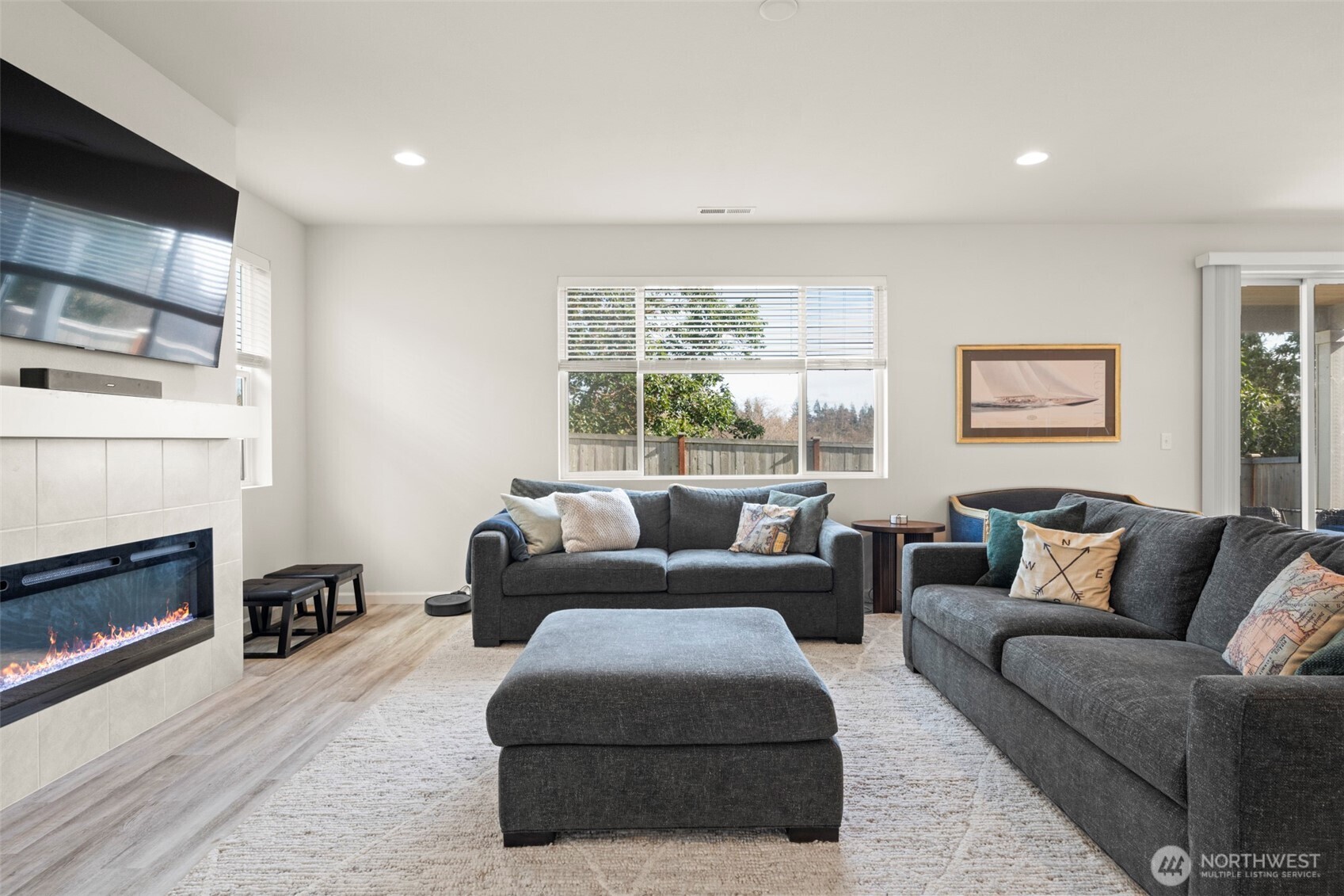 10352 Chimes Place NW, Bremerton, WA 98311