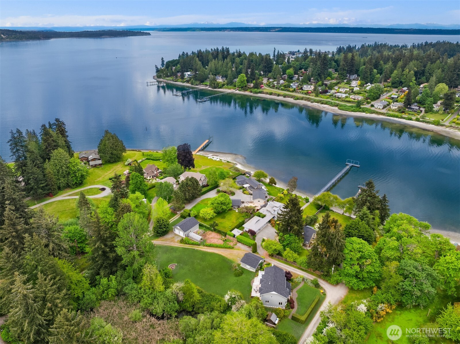 15390 Broom Street NE, Bainbridge Island, WA 98110