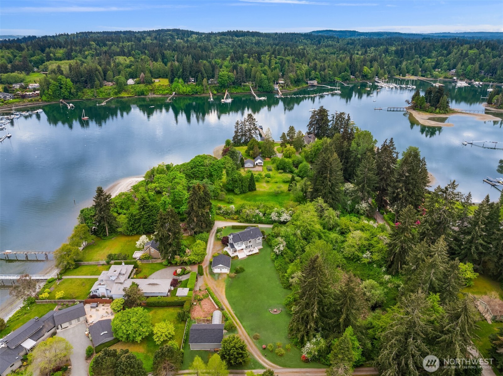 15390 Broom Street NE, Bainbridge Island, WA 98110