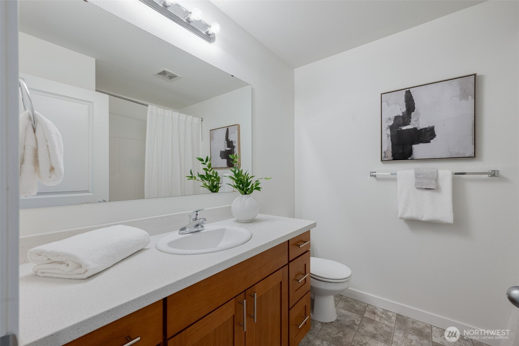 4849 S Chicago Street , Seattle, WA 98118