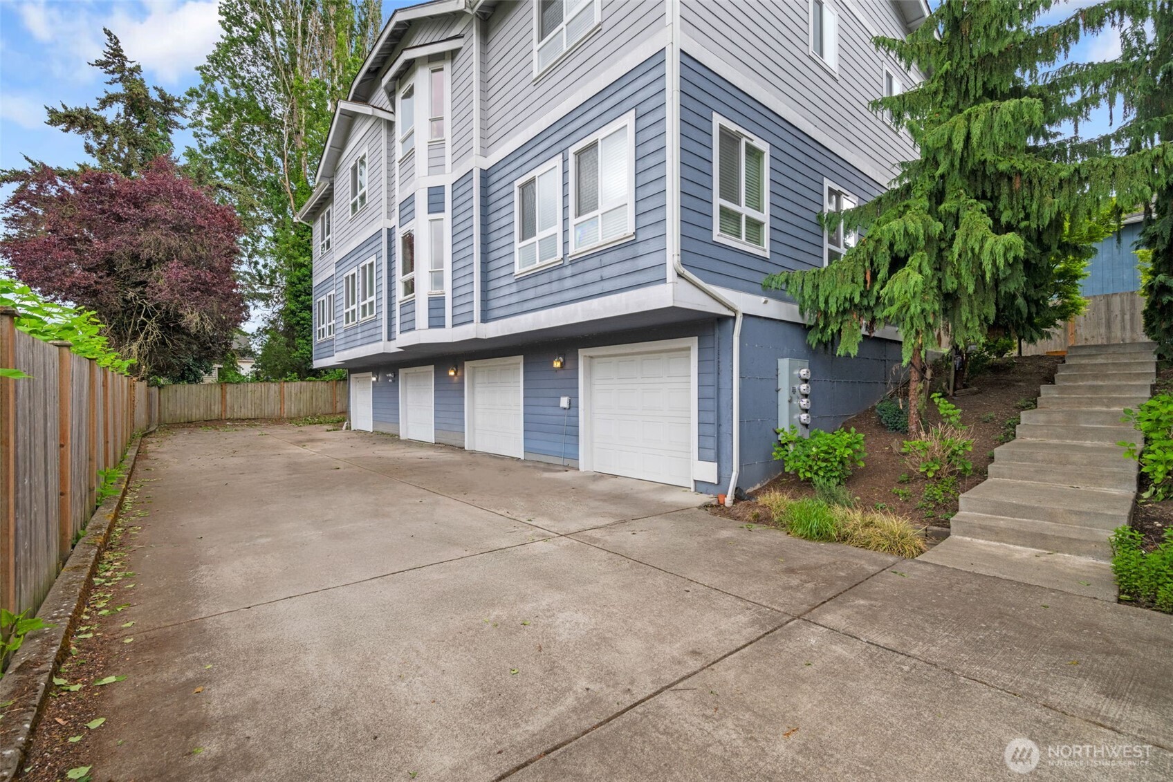 4849 S Chicago Street , Seattle, WA 98118